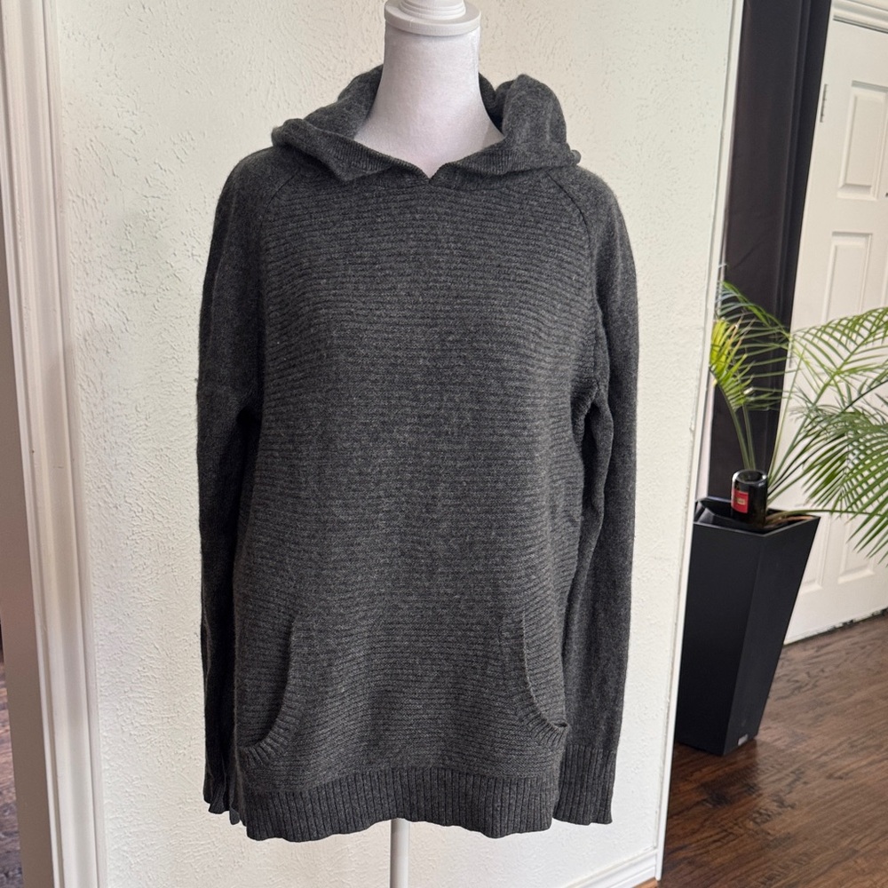 Athleta Dark Gray Cashmere Hooded Sweater for Women M